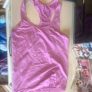 Lululemon Athletica Pink Tank Top with Sleeveless Design